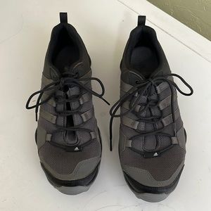 Adidas Terrex Traxion hiking shoe, Men’s, size 8 1/2